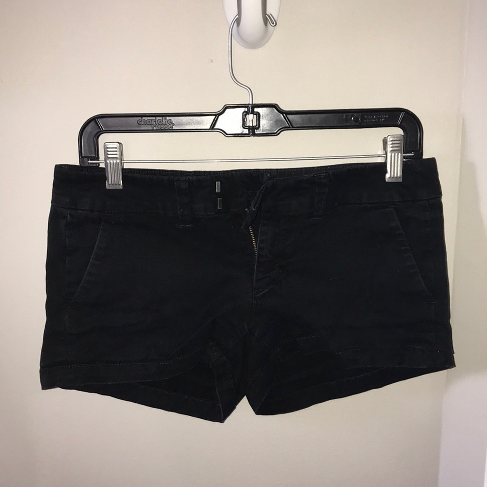 american eagle black shortie shorts